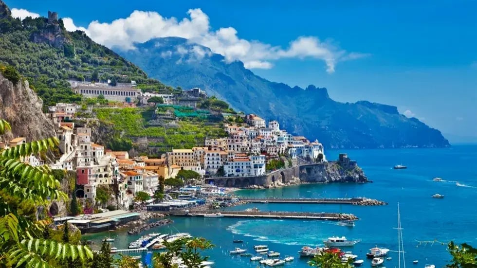amalfi-perla-della-costa-amalfitana-si-trova-al-quarto-posto-della-top-ten